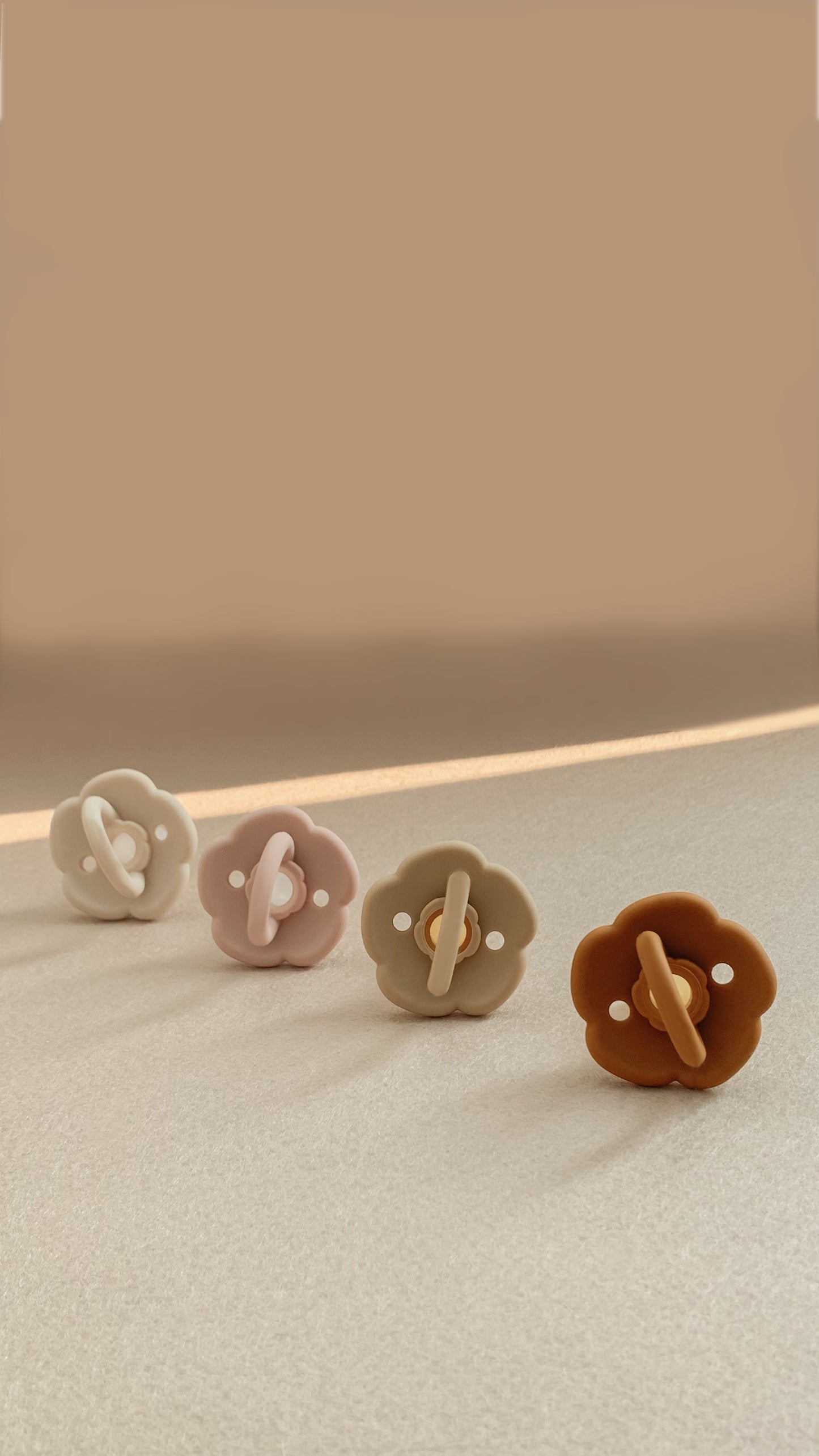 Snuð Shifting sand/Buck